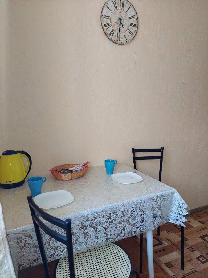 Оренда Затишної 2 Кімнатної Квартири В Самому Серці Рівного Rivne Buitenkant foto
